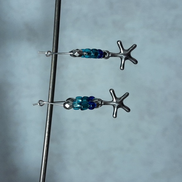 Handmade Starfish Earrings - Picture 5 of 5